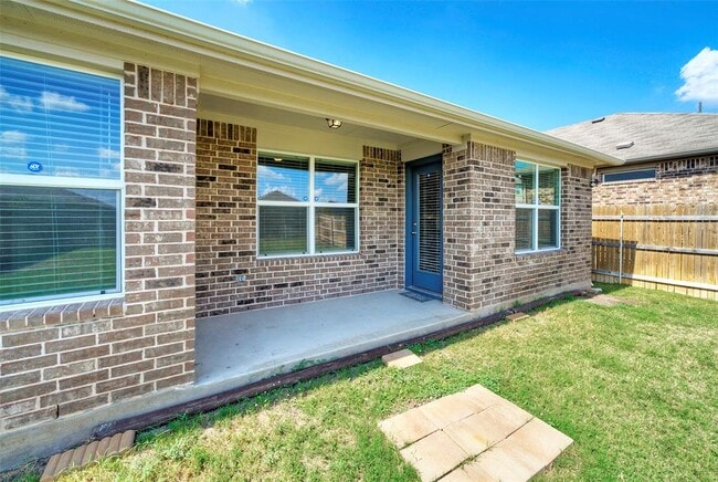 Building Photo - 1709 Fairhaven Gtwy