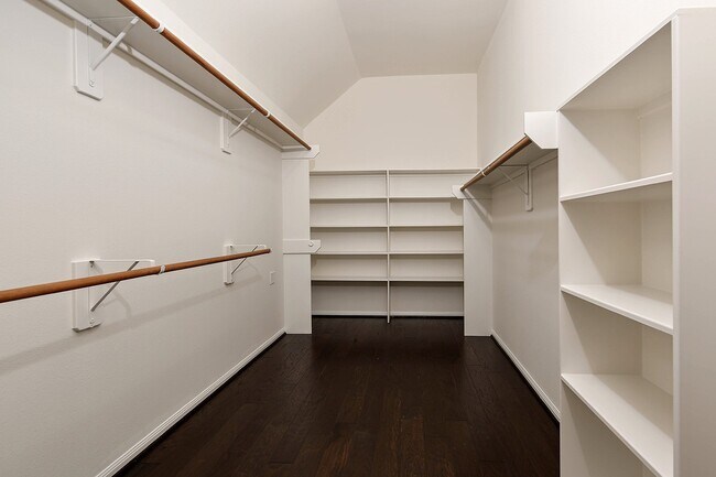 Building Photo - 54 Galway Pl