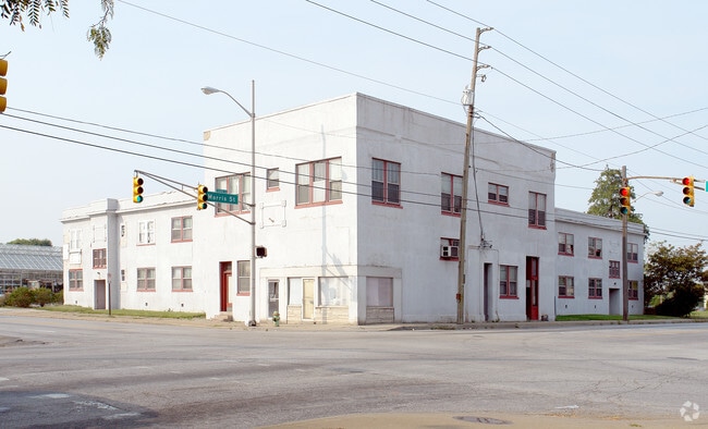Building Photo - 1202 S Meridian St