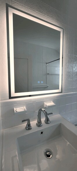 LED mirror - 5705 36th Ave