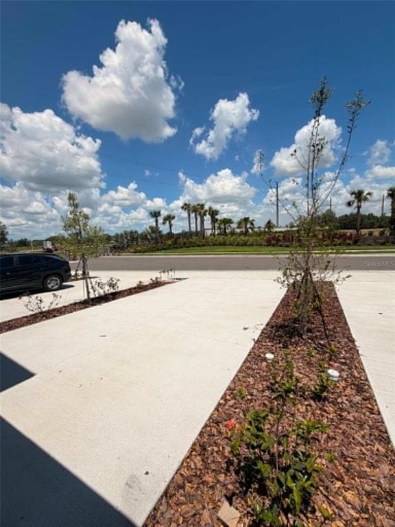 Building Photo - 18524 Buckskin Dr