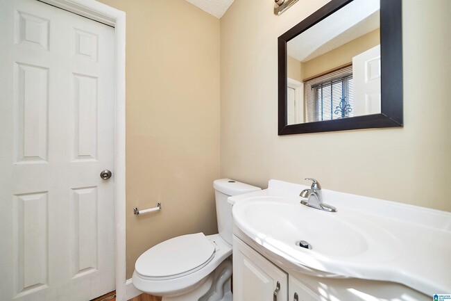 Building Photo - 1425 66th St