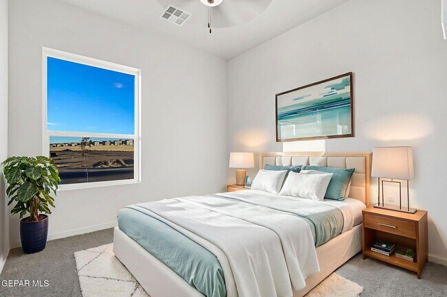 Building Photo - 836 Eltham Dr