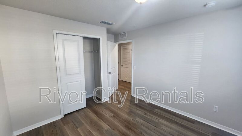 Building Photo - 6541 Sweetbay Ln