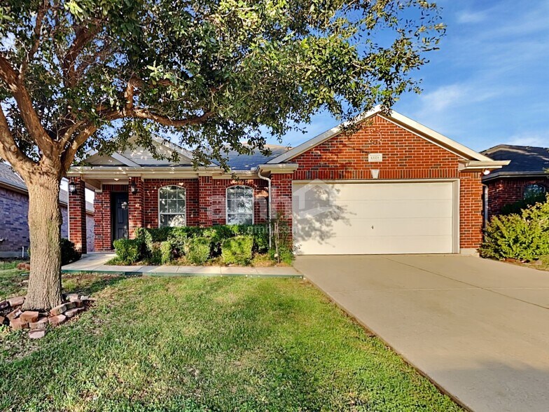 Primary Photo - 13321 Evergreen Dr