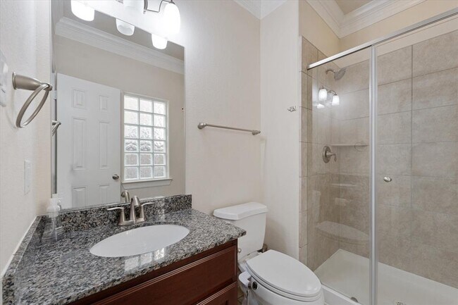 Building Photo - 5502 Lunia Ln