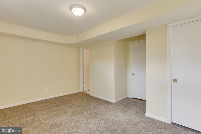 Building Photo - 6500 Wilson Ln