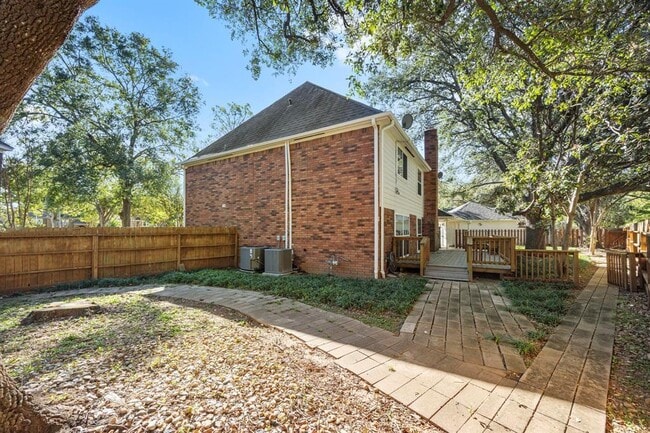 Building Photo - 4402 Chipping Ct