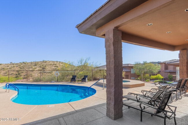 Building Photo - 16340 E Ridgeline Dr