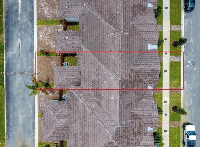 Building Photo - 26459 SW 148th Ave