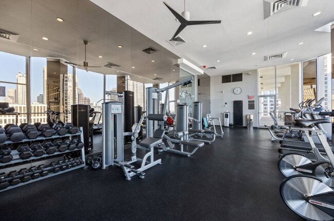 Building Photo - 535 N Michigan Ave