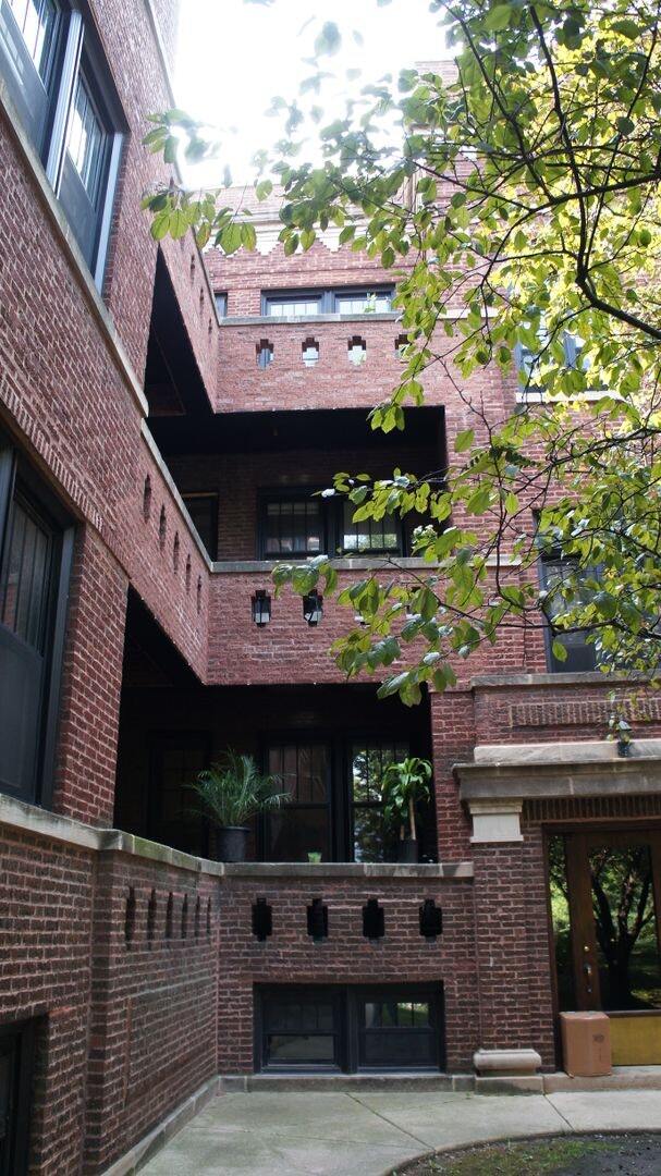 Building Photo - 2524 N Kedzie Blvd