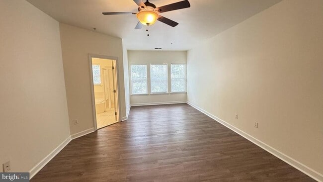 Building Photo - 9658 Atterbury Ln