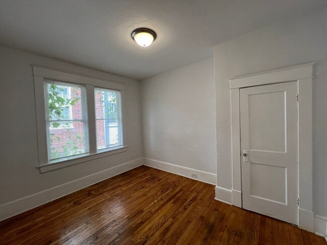 Building Photo - 1416 Morningside St SE