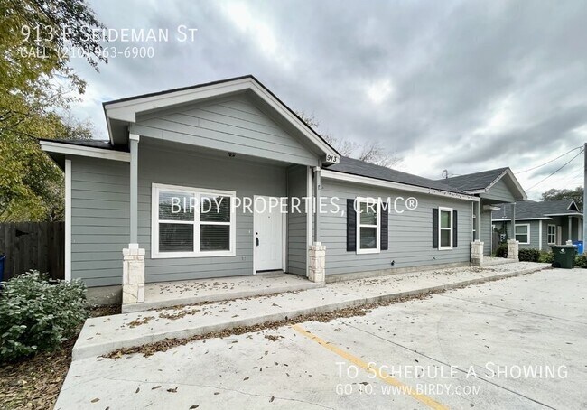 Building Photo - 913 E Seidemann St
