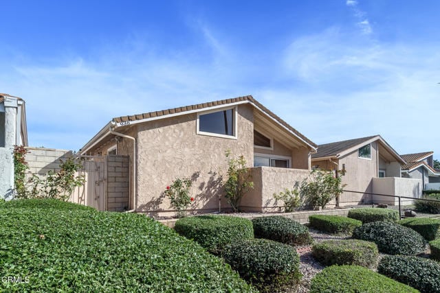 Building Photo - 936 Belmont Ave