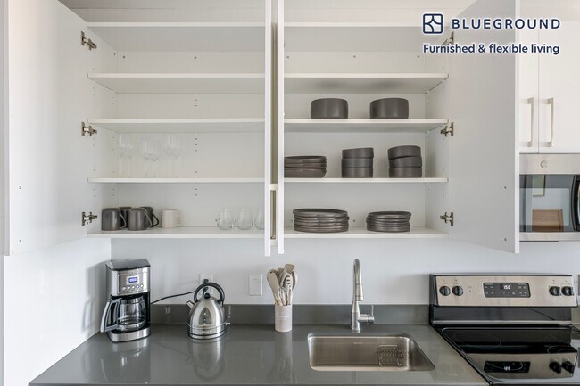 Building Photo - 181 Washington St