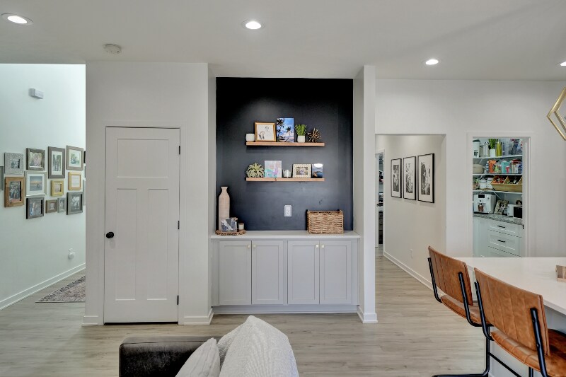 Building Photo - 6204 Franciscan Dr