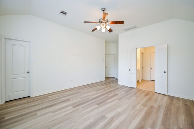 Building Photo - 24730 Crystal Leaf Ln