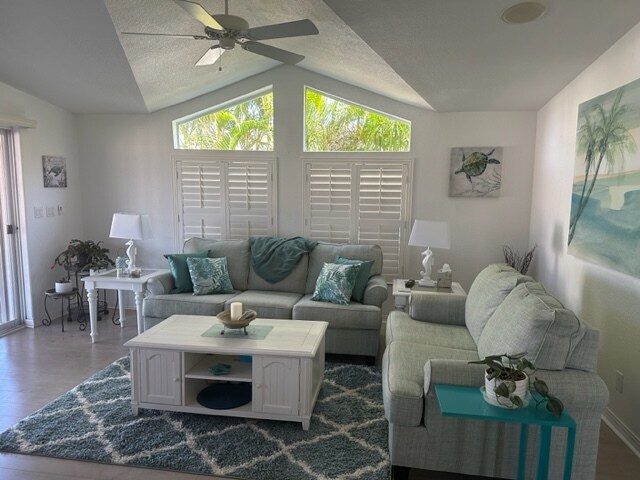 Building Photo - 3264 Perigrine Falcon Dr