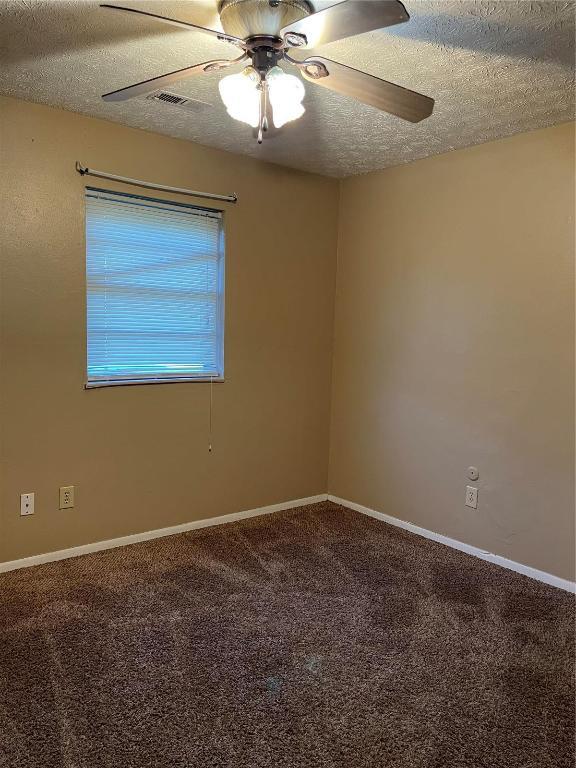 Building Photo - 304 Estate Dr