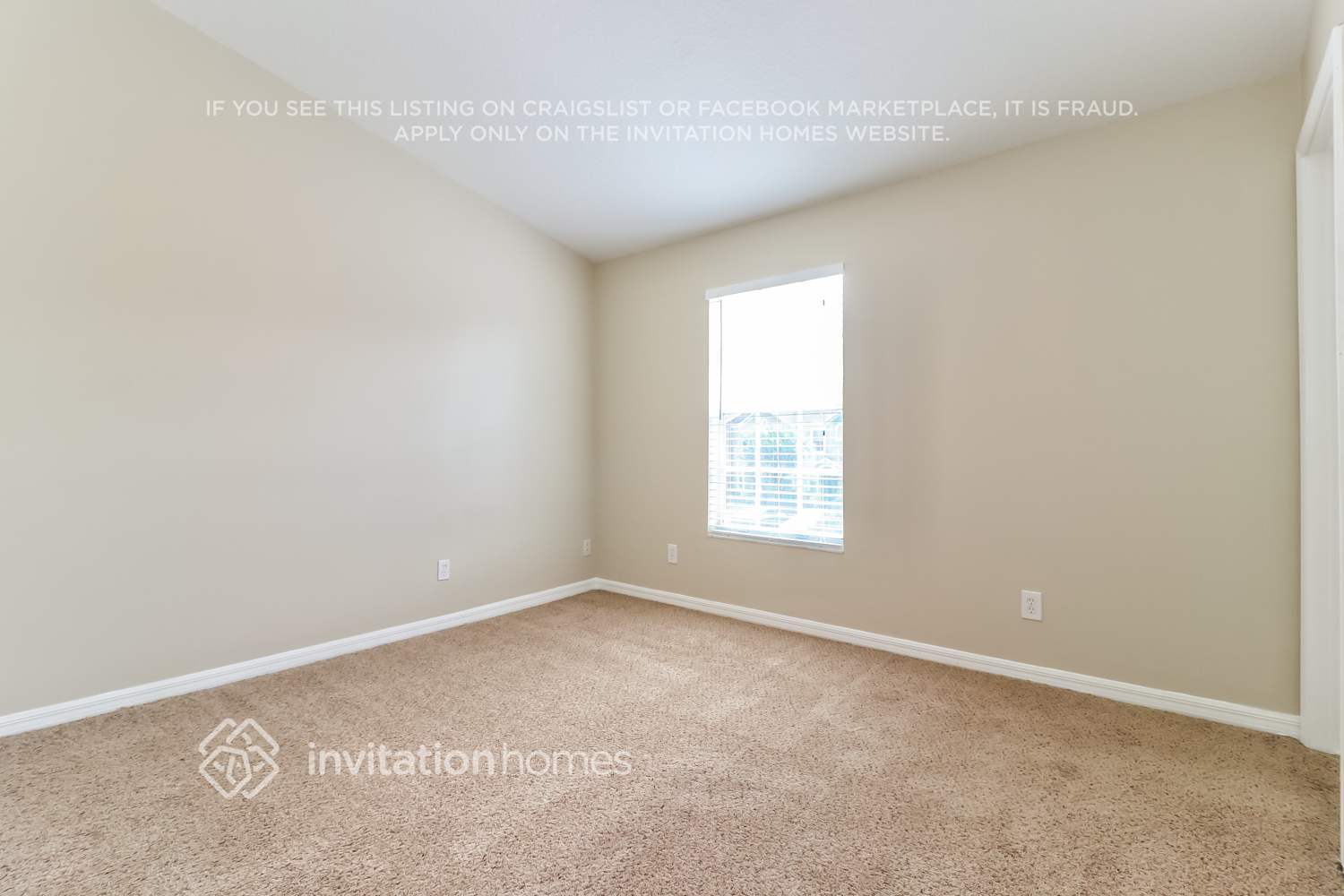Building Photo - 1220 Charlesworth Dr