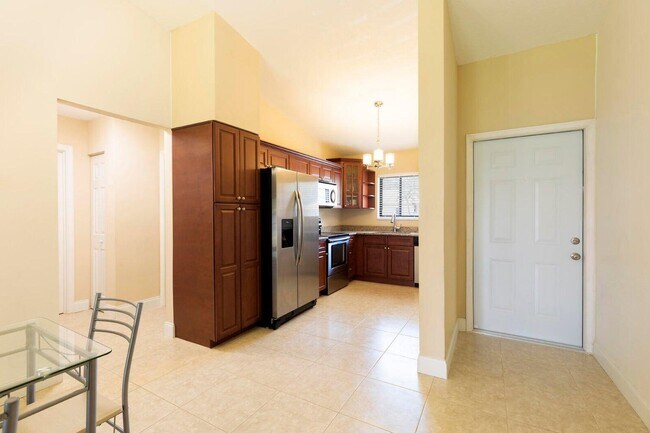 Primary Photo - 321 Olivewood Pl