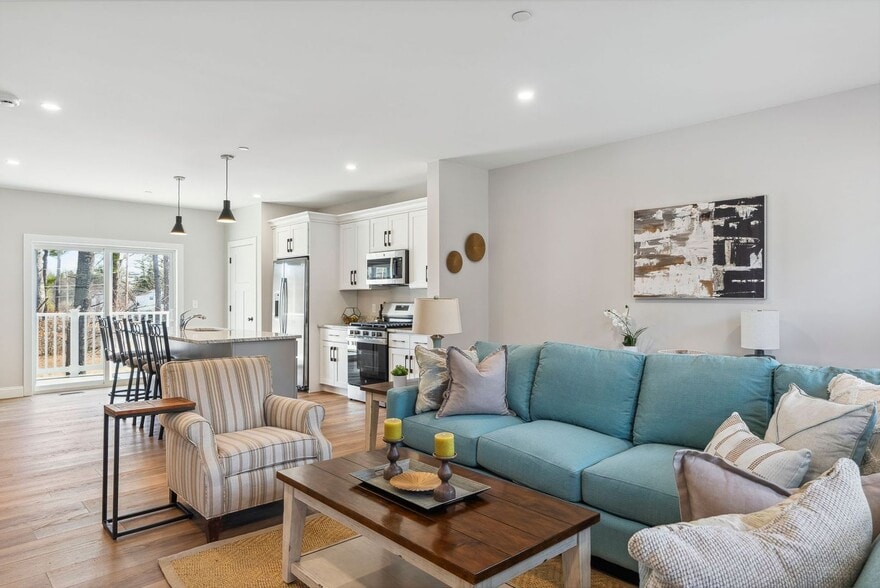 Interior Photo - Bayberry Commons- 3 Bedroom 2.5 Bath Townh...