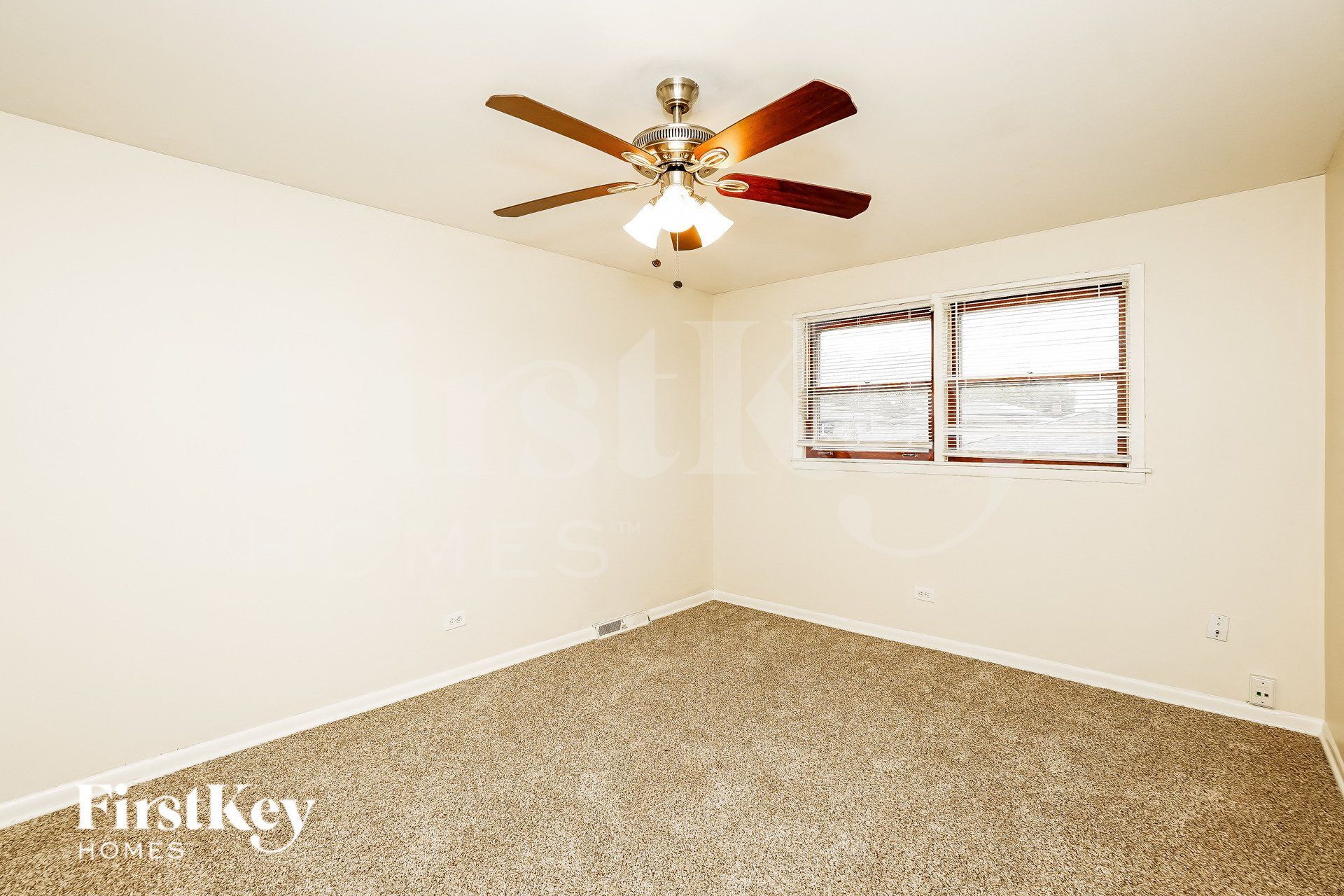 Building Photo - 671 Saginaw Ave