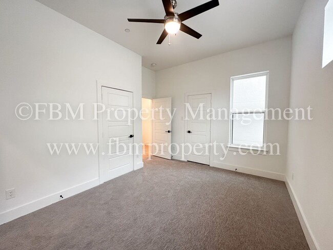 Building Photo - 2610 Kimsey Dr