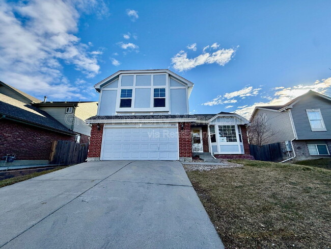 Building Photo - 2830 Calkins Pl