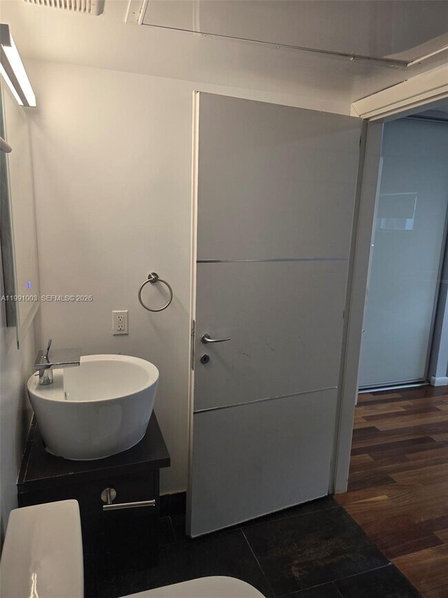 Building Photo - 1550 Pennsylvania Ave