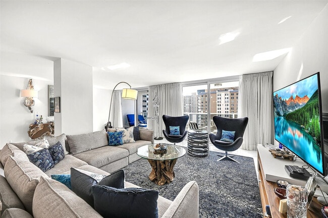 Building Photo - 1880 S Ocean Dr