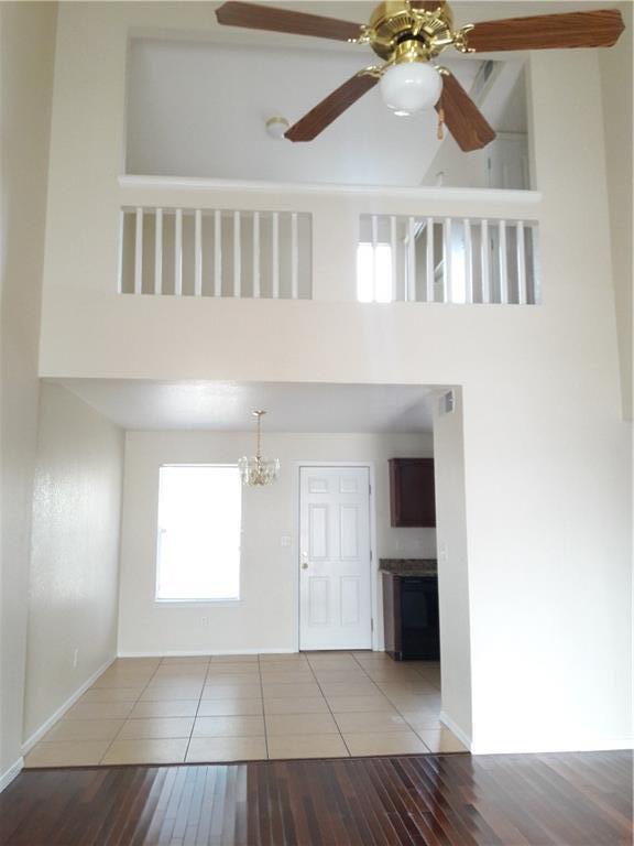 Building Photo - 14025 Tierra Vianey Dr