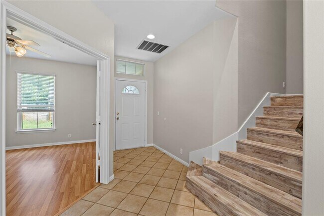 Building Photo - 107 Nelray Blvd