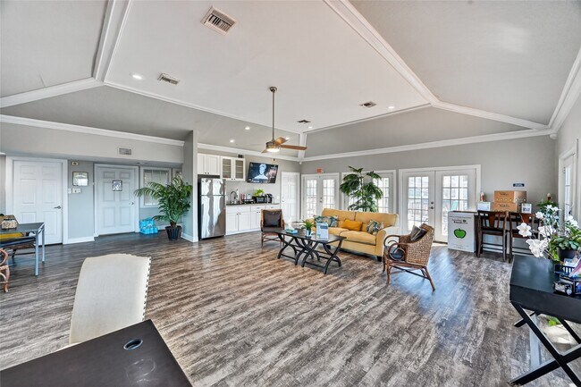 Building Photo - 4101 E NASA Pkwy