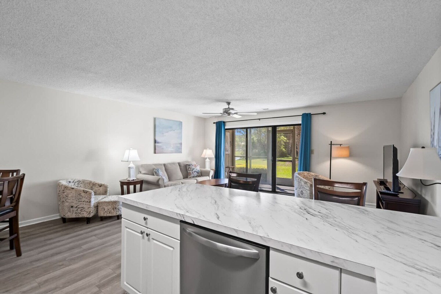 Building Photo - 1920 Bent Grass Dr