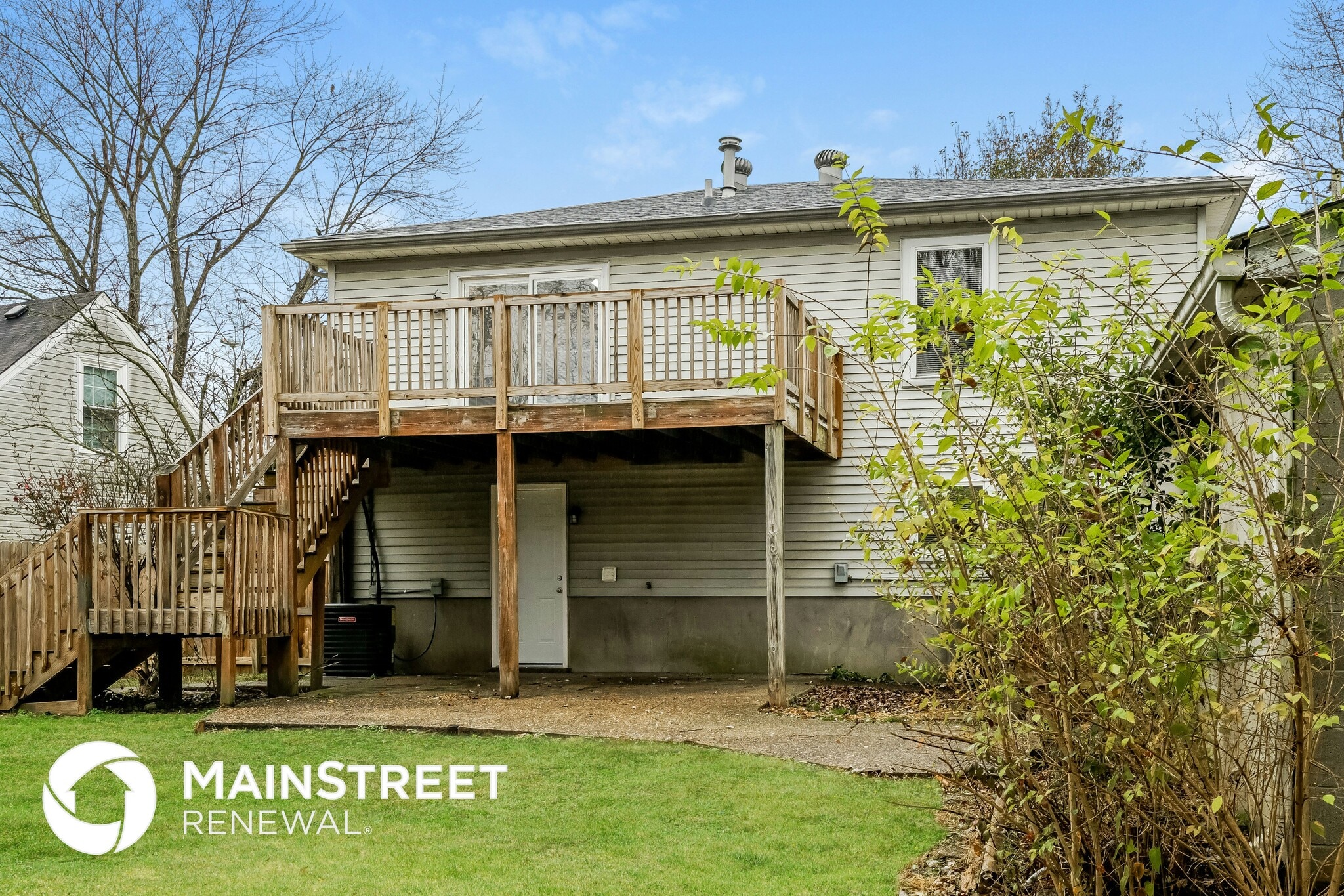 Building Photo - 10509 Hillpark Dr