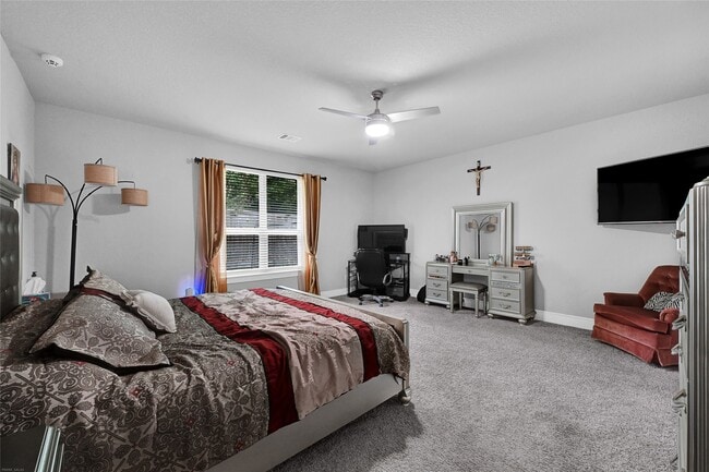 Building Photo - 2512 Ravenna Ct