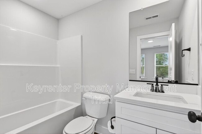 Building Photo - 4655 Canter Park Ln