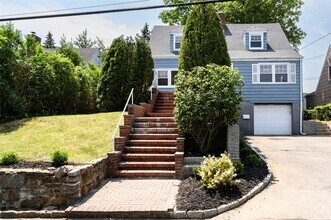 Building Photo - 93 Joyce Rd