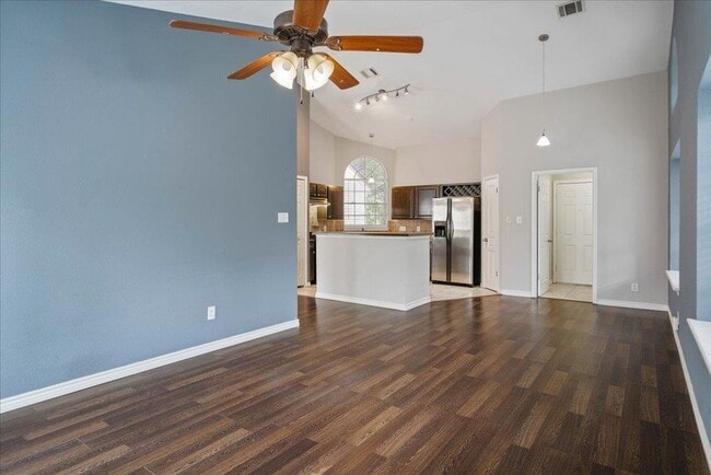 Building Photo - 2205 Cedar Branch Dr