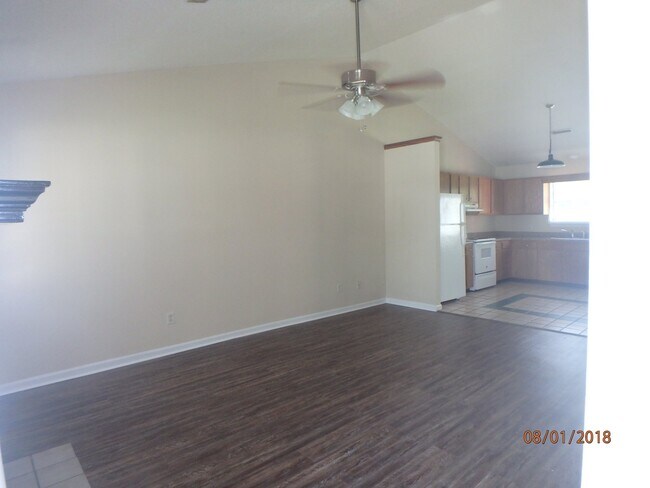 Building Photo - 218 Wyndham Cir
