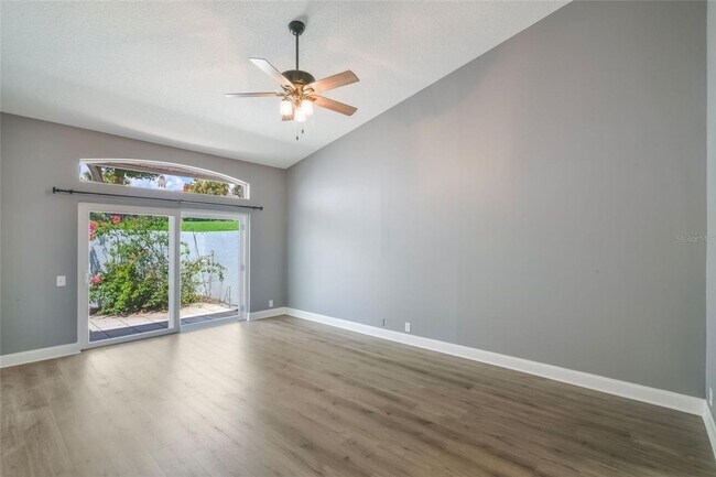 Building Photo - Beautiful 3 Bedroom 2 Bath House For Rent