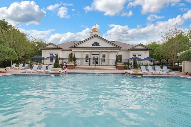 Building Photo - 14239 Avenue of the Groves