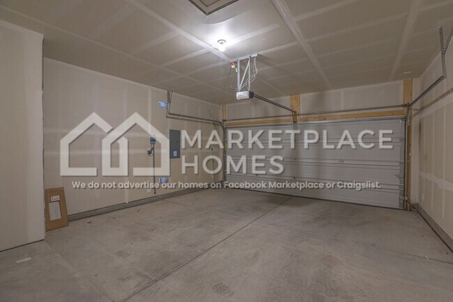 Building Photo - 10660 Aspiration Ln SW