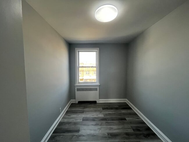 Building Photo - 2917 Glenview St