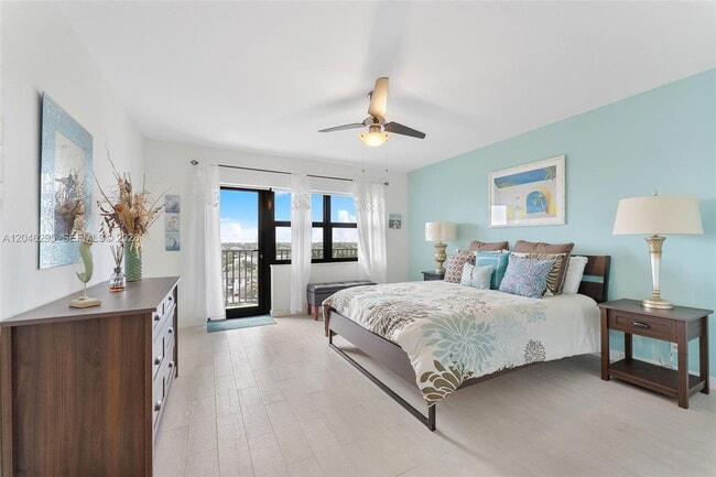 Building Photo - 5100 N Ocean Blvd