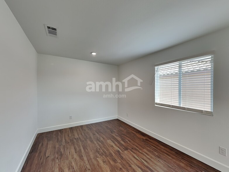 Building Photo - 124 Island Plumeria Ln