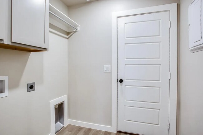 Building Photo - FIRST MONTH HALF OFF - MOVE IN SPECIAL!